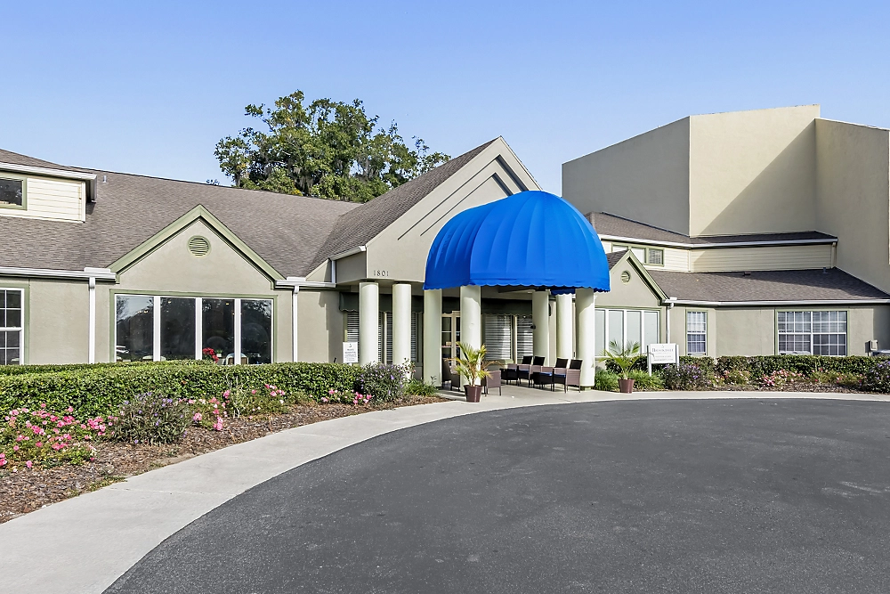 Brookdale Chambrel Pinecastle - Gallery image