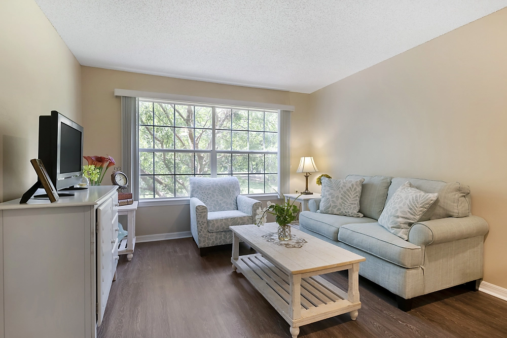 Brookdale Chambrel Pinecastle - Gallery image