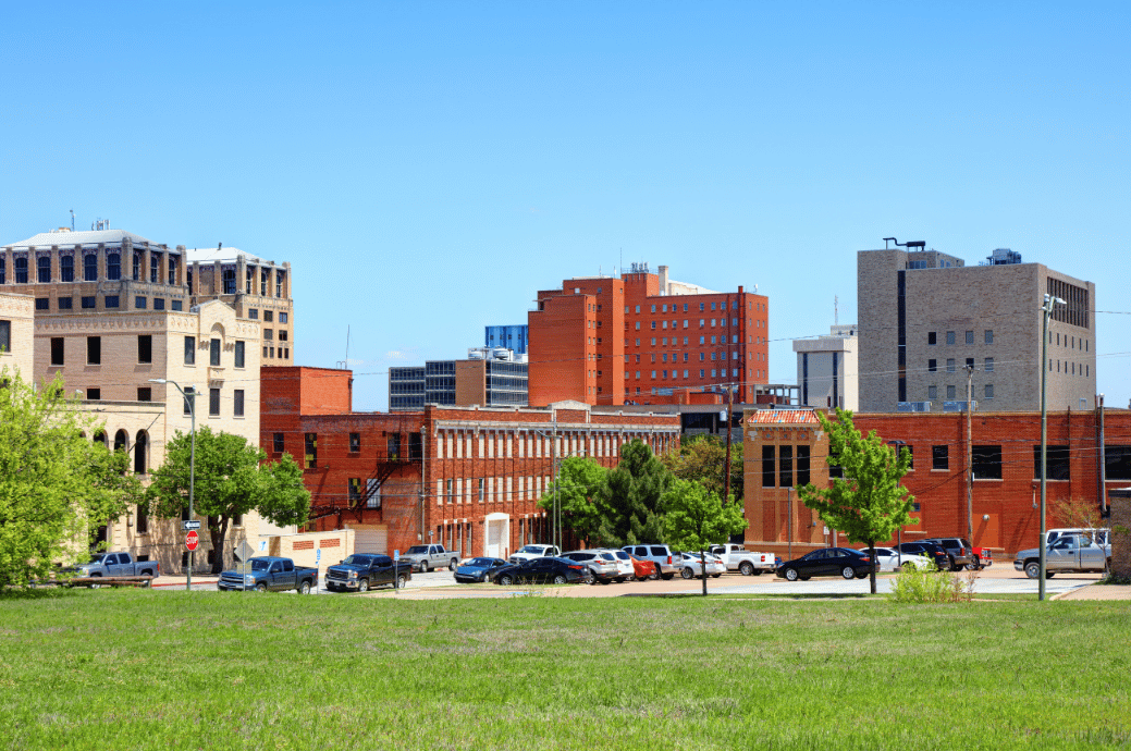 Vibrant neighborhood of Whichta Falls, Texas, a perfect place to retire.