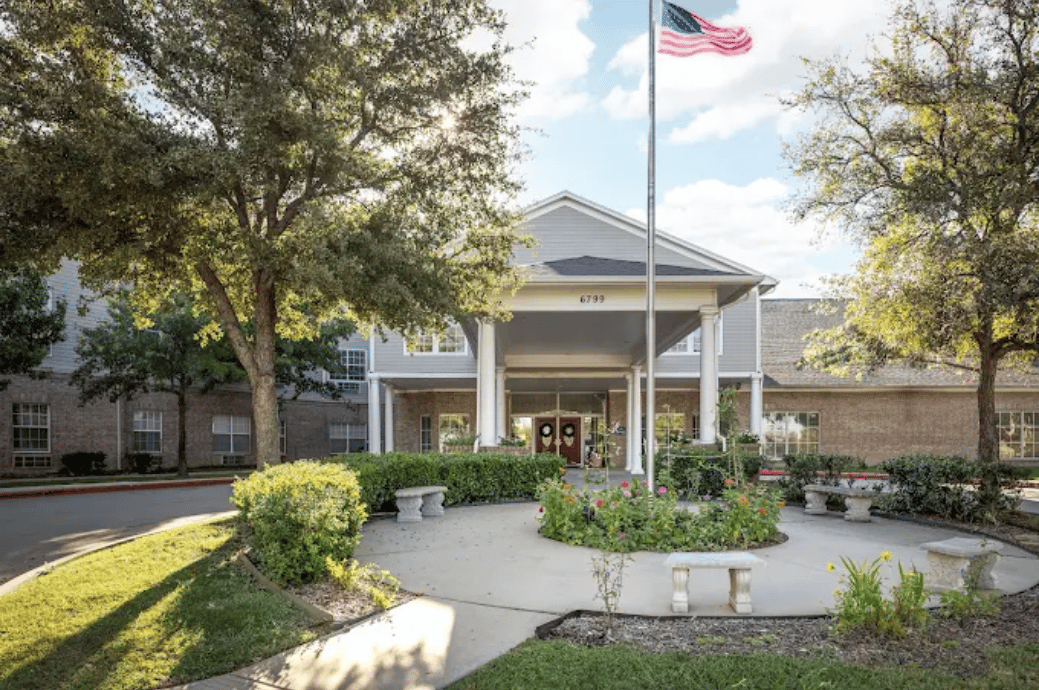 The Waterford at Forth Worth independent living community